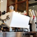Y Coffee Roasters(와이커피로스터스)