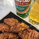 한잔콜 | [건대 양꼬치거리- 중화닭날개] 가성비 굿! 참숯으로 구워낸 찐 중화풍 닭날개구이에 칭따오 한잔 콜?
