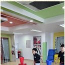 돌려차기 태권도장 이미지