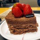 [카페] 투썸플레이스 수원터미널점 오렌지에이드, 딸기초코케이크 맛후기