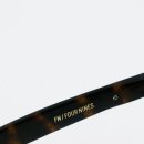 우즈아이웨어 이미지