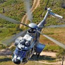 Eurocopter사의 EC 725 Cougar 전투수색용 다목적헬기 이미지