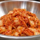 “밀가루만 넣으면 금세 눅눅” 김치전 바삭하게 하는 재료 2가지 이미지