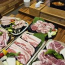 꽃피는 꽃삼겹 이미지