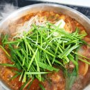 송강민물매운탕 | 매운탕밀키트 술 안주추천 메기 송강민물매운탕