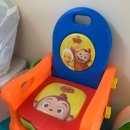 fisher price 영유아 부스터 의자 / 코코몽 한국 영유아 의자 및 간이변기 노래 나와요 이미지