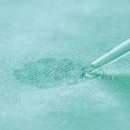 마운틴소프트웨어 | [Tech Note] 소수성(Hydrophobic) vs 친수성(Hydrophilic): 원단이 물을 대하는 태도