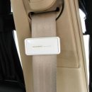 사람들과 자동차 이미지