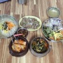 잔치마당칼국수 | 충주국수 기쁨이있는국수집, 한옥 마당서 먹는 집국수 한상