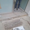 천호동 상가 출입구 타일 계단 단 연장 작업