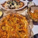 노모어피자 홍대점 이미지