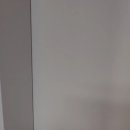 인공폭포 앞 이미지