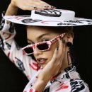 스텔라 맥스웰 Moschino Eyewear Spring-Summer 2019 이미지