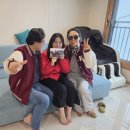 2312 이예정 부모님과 옛날 사진 재현하기 이미지