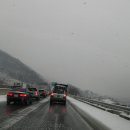 오늘 아침 출근길(신대구 고속도로 상행선 상동1터널 방향 고속도로 관리사무소 진입전 대기차량 행렬) ) 이미지