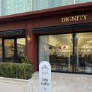 카페안경 | 디그너티 카페 후기 ☕️ 커피도 맛있고 가방 안경까지 구경 가능한 쇼룸 카페