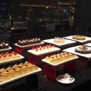 뷔페식당 이미지