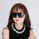 인 안경 이미지