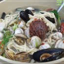 홍이네대왕조개전골 이미지