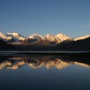중국 신장(Xinjiang) 카라쿨 호수(Karakul Lake, 해발 3,600m) 이미지