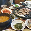 소나무 | 수유 - 고퀄리티 10종 밑반찬과 오겹살 맛집, 수유동 삼겹살 추천 및 후기 [소나무집]