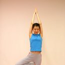 키크는 요가 이미지