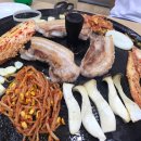 솥뚜껑 삼겹살 이미지