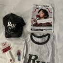 Merch and Goodies 이미지