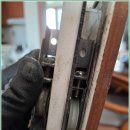 수원-0493 | 수원 평동 모헤어 교체 창문 틈새 바람과 소음 해결을 위한 필수 팁