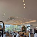 화성 보통리저수지 드라이브 호수뷰 카페 ‘투썸플레이스’ 후기 | 망고생,떠먹는 우베 아박
