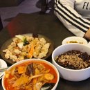 한돈짜장면 | 여의도 맛집 신홍러우 여의도점｜여의도 중식 점심 고기 유니짜장면 소고기짬뽕 한돈탕수육 후기