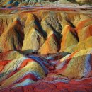 중국의 무지개산 (Rainbow Mountains in China’s Danxia Landform Geological Park) 이미지