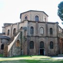 [정웅모 신부의 박물관, 교회의 보물창고] (66) 이탈리아 라벤나 ‘산 비탈레 성당’ 이미지