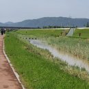 해반천 공중화장실 이미지