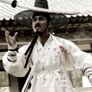 구르믈 버서난 달처럼 이미지