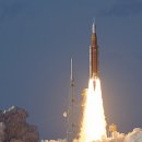 NASA 아르테미스 2호의 유인 달 근접 비행 임무 이미지