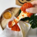 이치즈 | 메가커피 치즈스틱 솔직후기 4,400원인데 이 정도라고?