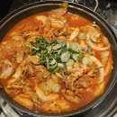 수원-1305 | [수원 인계동] "2층 술집" 대형 술집 단체 모임 추천 후기