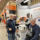 KUMTA MANDALA SYRACUSE HOME DEPOT 2 VIETNAM VETERAN WORKER HEALING PICTURE 이미지