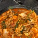 양푼이해물칼국수