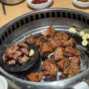 활활숯불 | 부산 연산동 갈매기살 1등 맛집 구워주는 고기집 간막이집 솔직후기