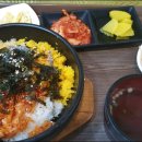 토마토김밥 이미지