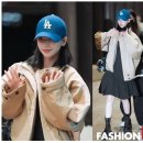 로얄자연에스파 | LA캡으로 완성된 카리나의 공항패션 아이템 총정리