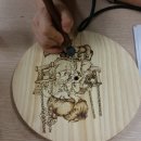 가죽버닝 시계 만들기 이미지