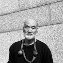 연극 미치던 날 이미지