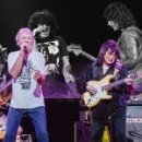 리치 블랙모어(Ritchie Blackmore)가 무려 33년 만에 딥 퍼플(Deep Purple)과 한 무대에 섰습니다 이미지