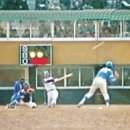 [오래전 야구] 10월 21일 - [프로야구를 뒤흔든 10개의 홈런] 1. 1982년 이종도의 첫경기 끝내기 만루홈런 이미지