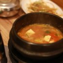 육간청