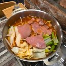 유노족발 부천소사본점 - 후기 [&#34;족발집인데… 부대찌개 맛집이라는 소문, 진짜였어요&#34;]