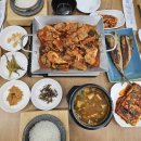엄마네 돌솥밥 이미지